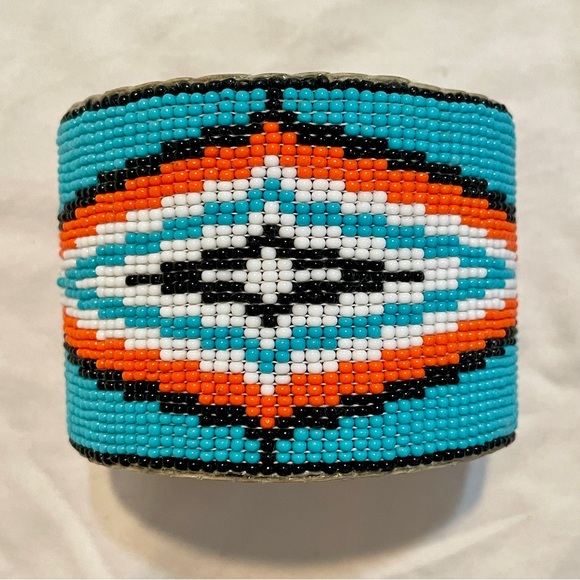 *BRAND NEW* Hand Beaded Navajo Turquoise Cuff Bracelet - Picture 1 of 5